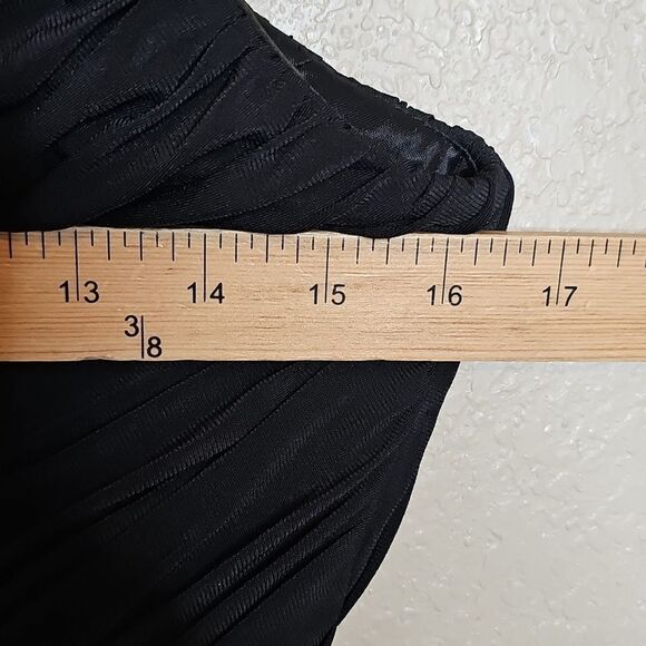 Adrianna Papell 6 Bubble Hem Black Cocktail Dress - Picture 7 of 9